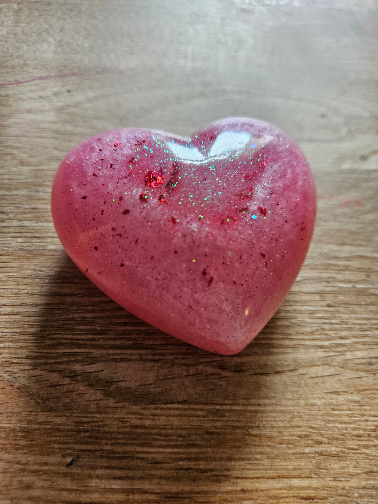 Resin heart ornament/sparkly pink paperweight/new home job/anniversary/birthday gift/romantic unique gift/mum sister gran