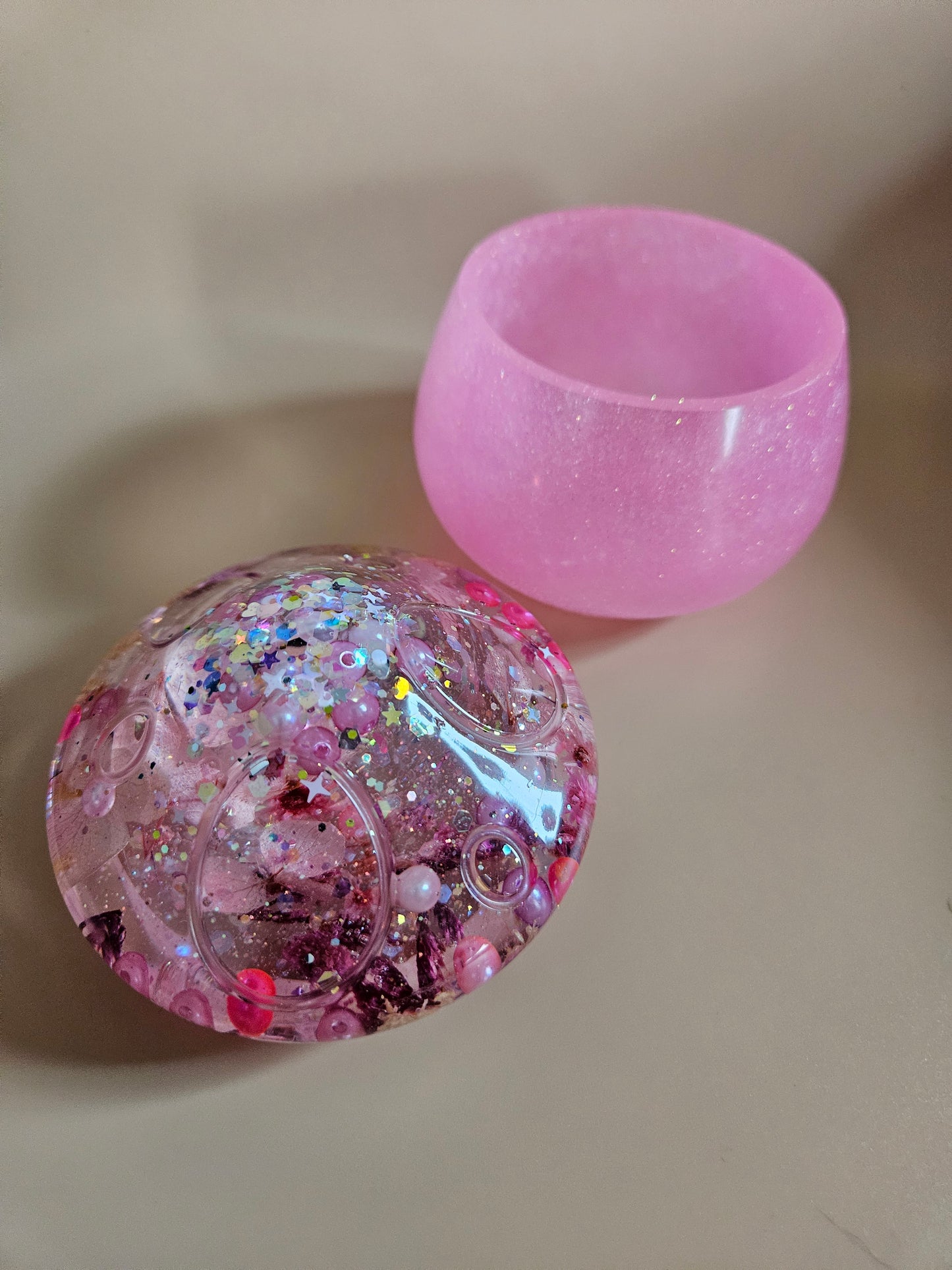 Flower mushroom pot/Storage Pink Resin Trinket Jar/Whimsical Spring Summer Home Decor/Keepsake jewellery storage dish/Nature lover gift