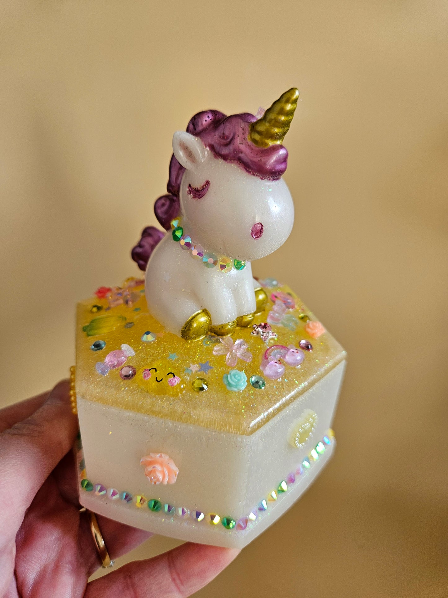Unicorn jewellery box/Handcrafted Keepsake box for Baby First Curl /Tooth /Whimsy Home Decor/ Pastel Coloured Jewellery box with Sparkles/ Magical Birthday Gift