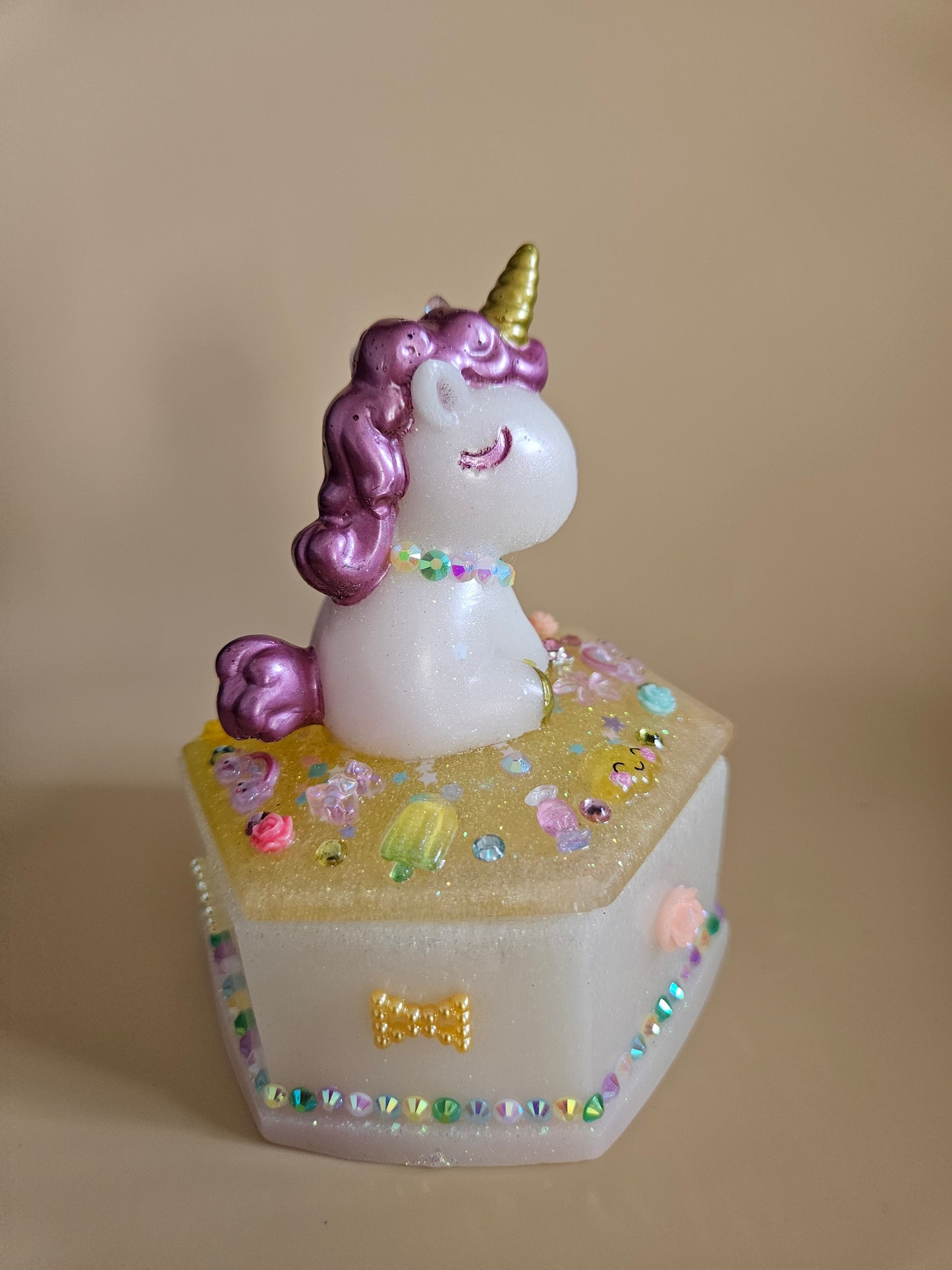 Unicorn jewellery box/Handcrafted Keepsake box for Baby First Curl /Tooth /Whimsy Home Decor/ Pastel Coloured Jewellery box with Sparkles/ Magical Birthday Gift