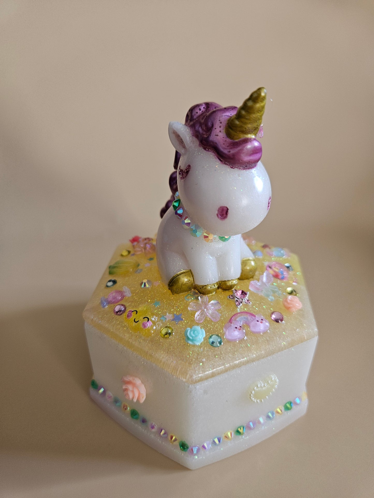 Unicorn jewellery box/Handcrafted Keepsake box for Baby First Curl /Tooth /Whimsy Home Decor/ Pastel Coloured Jewellery box with Sparkles/ Magical Birthday Gift