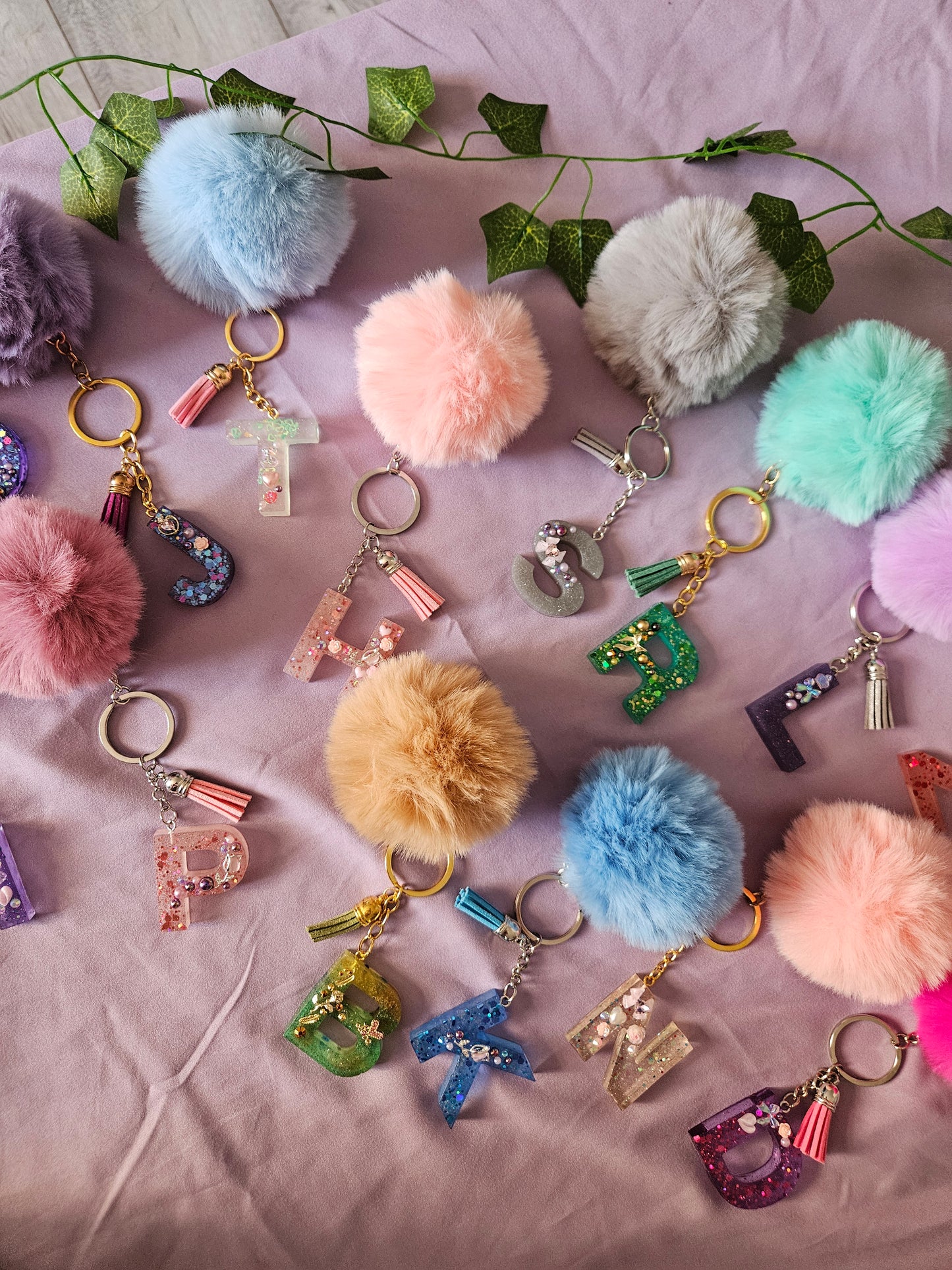Personalised letter keyring with pom pom/resin embellished alphabet letter bag charm/made to order /bridesmaid party bag gifts/ birthday