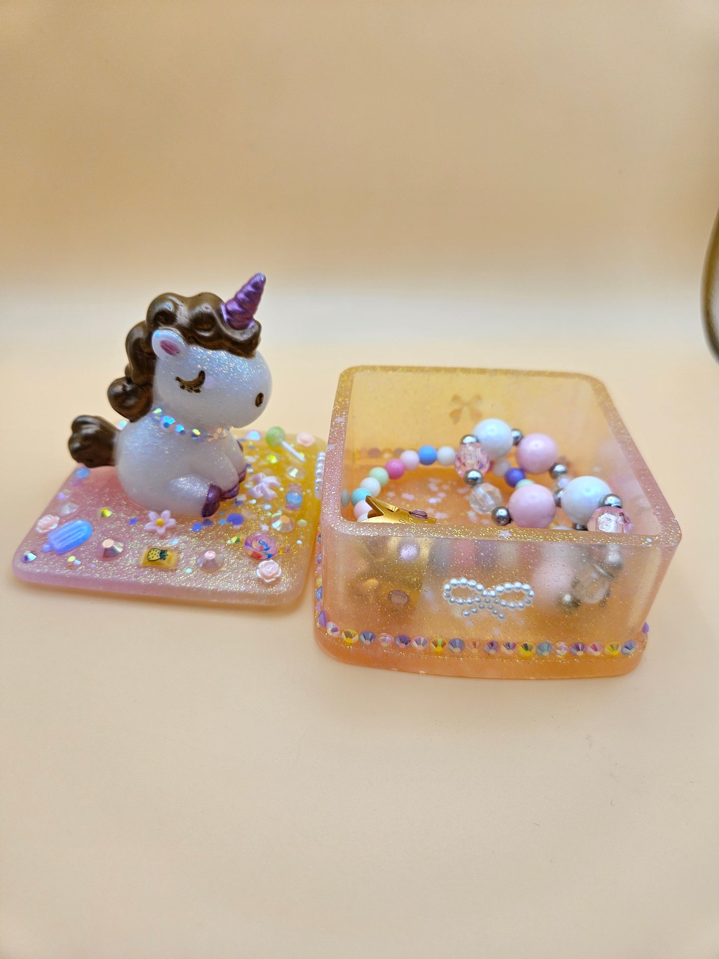 Unicorn jewellery box/Handcrafted Keepsake box for Baby First Curl /Tooth /Whimsy Home Decor/Unique Jewellery box with Sparkles/ Magical Birthday Gift