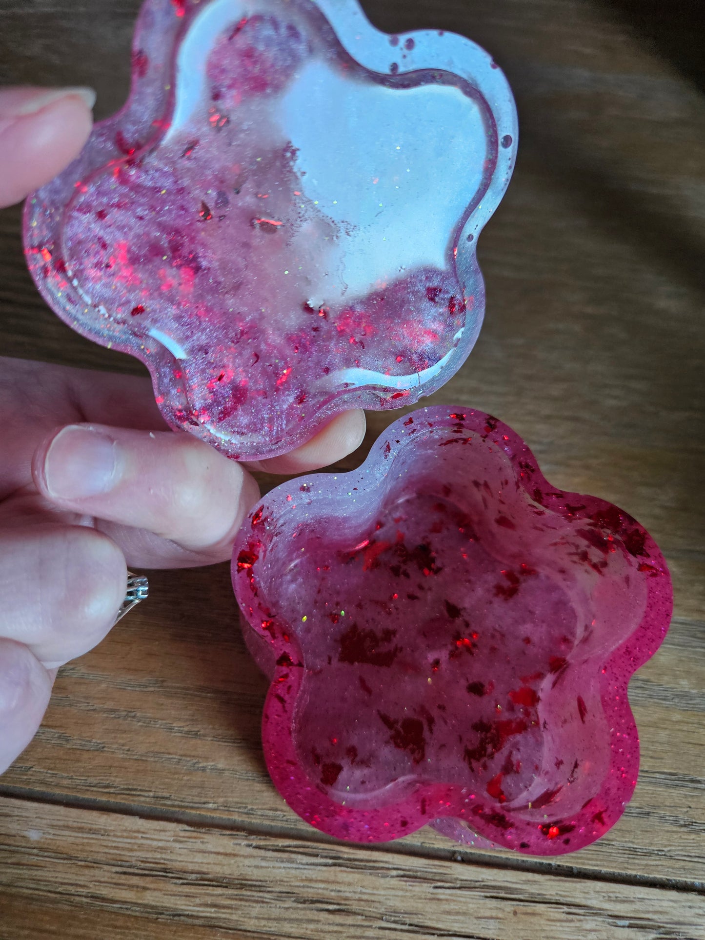 Flower shaped trinket box with rhinestones and arcylic flowers.