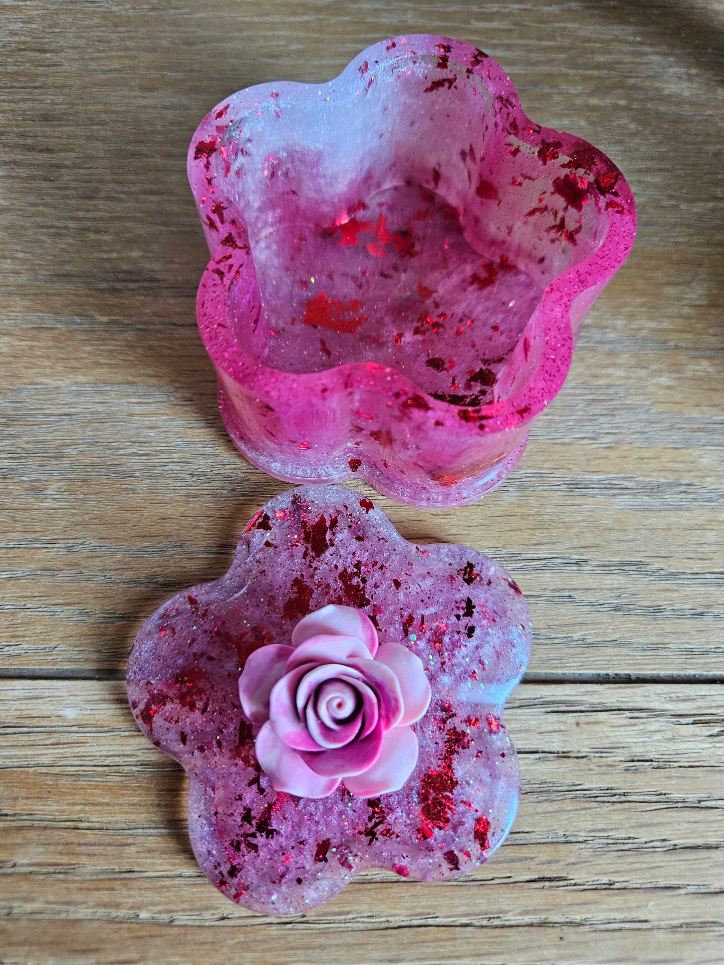 Flower shaped trinket box with rhinestones and arcylic flowers.