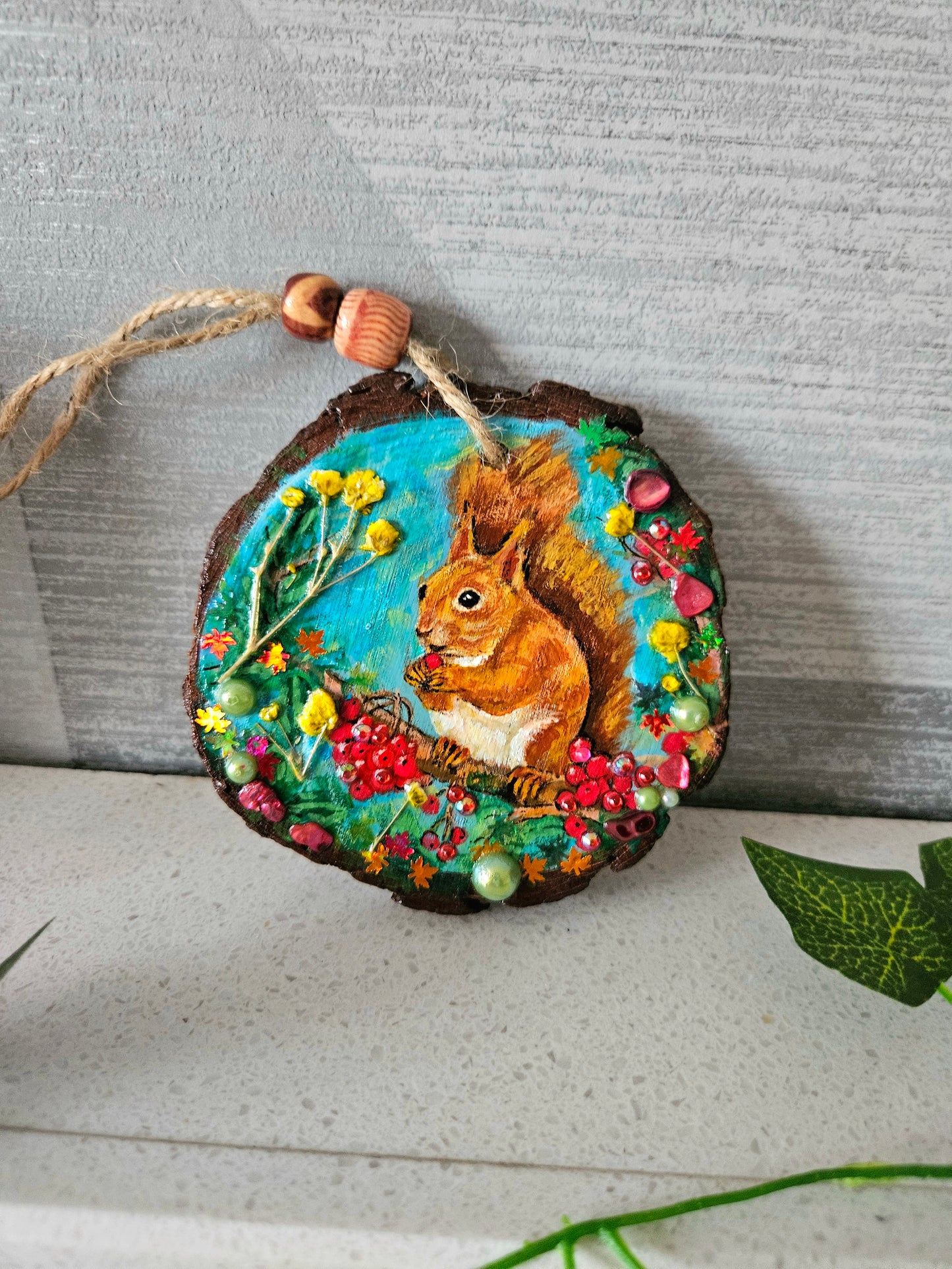 Hand painted Wood Slice/Wood painting/Whimsy red squirrel/ Home Decor/Gift for animal lover/art  Birthday gift for mum dad gran papa