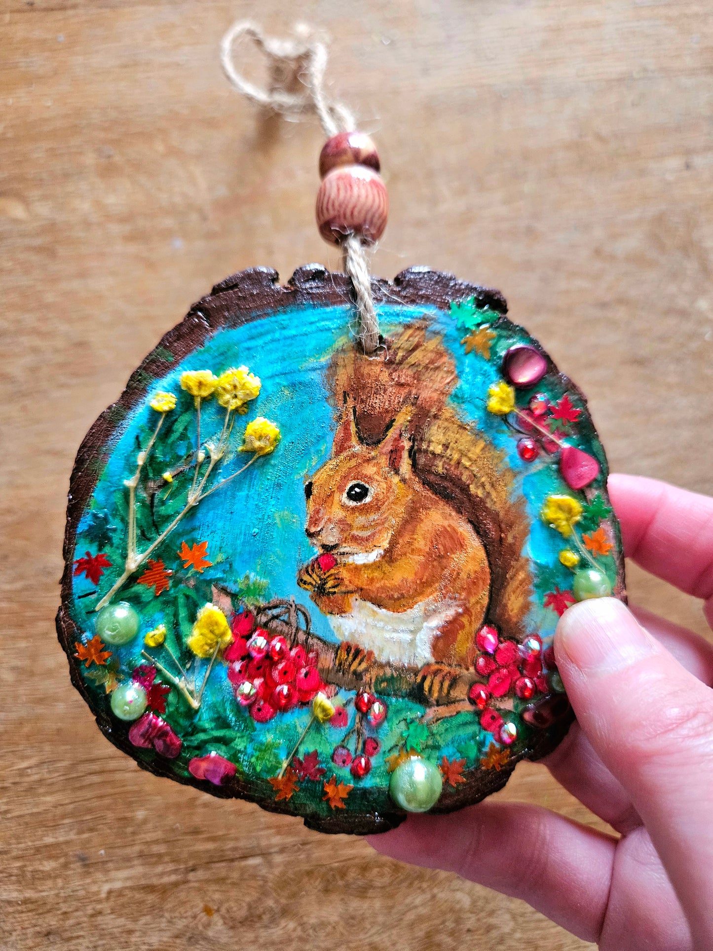 Hand painted Wood Slice/Wood painting/Whimsy red squirrel/ Home Decor/Gift for animal lover/art  Birthday gift for mum dad gran papa