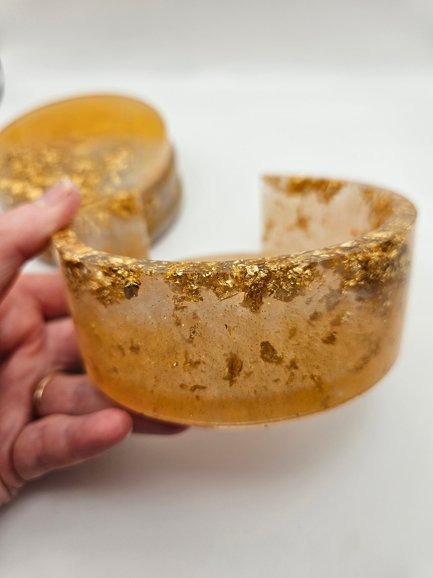 Round gold coasters/resin coasters set with matching stand/practical home decor/new home gift ideas/ unique handcrafted present
