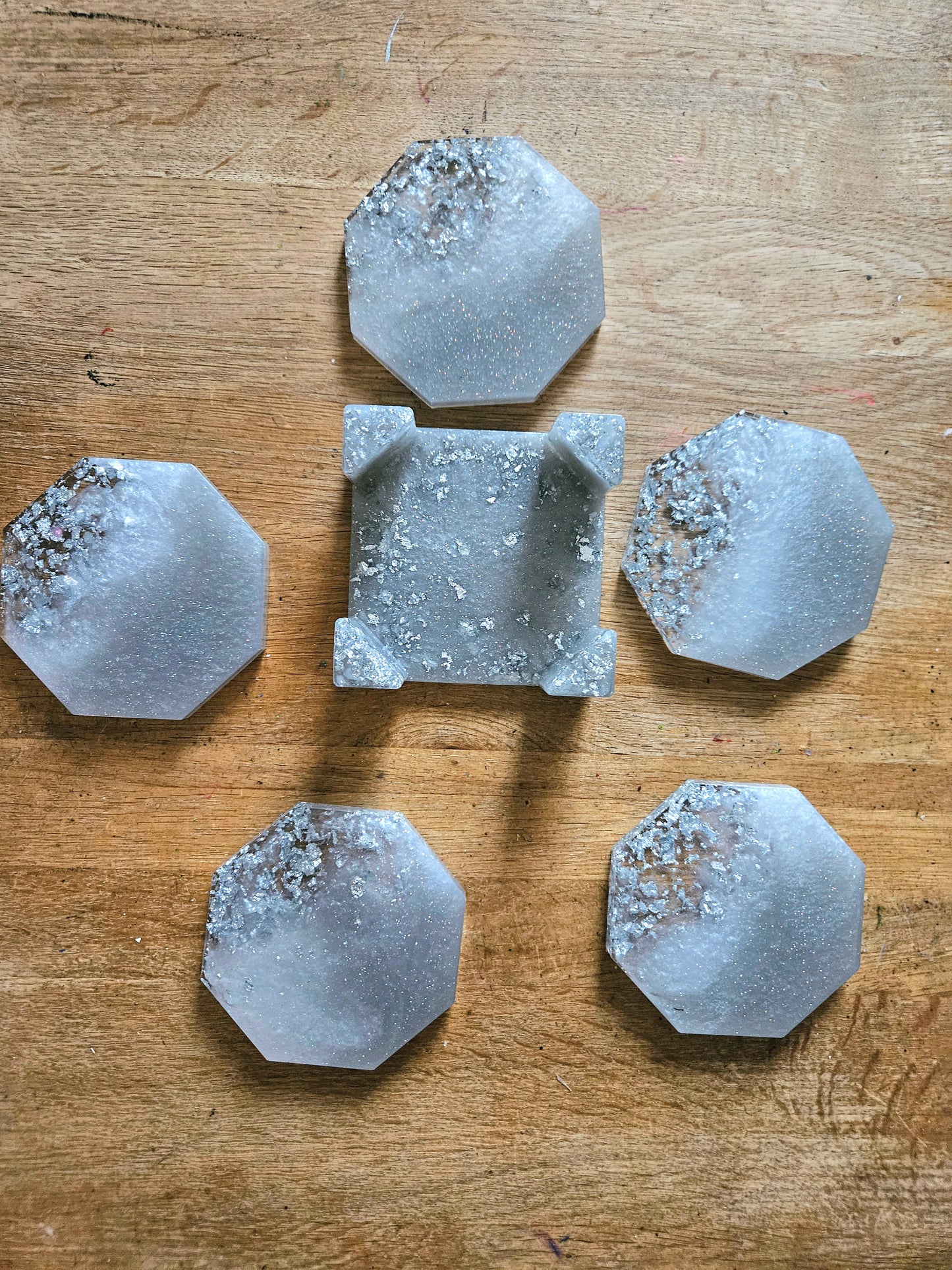 Set of Elegant silver coasters with stand/ home decor accessories/functional resinart/ New Home Handmade Gift/Birthday present for mum, gran, sister, brother, dad, papa