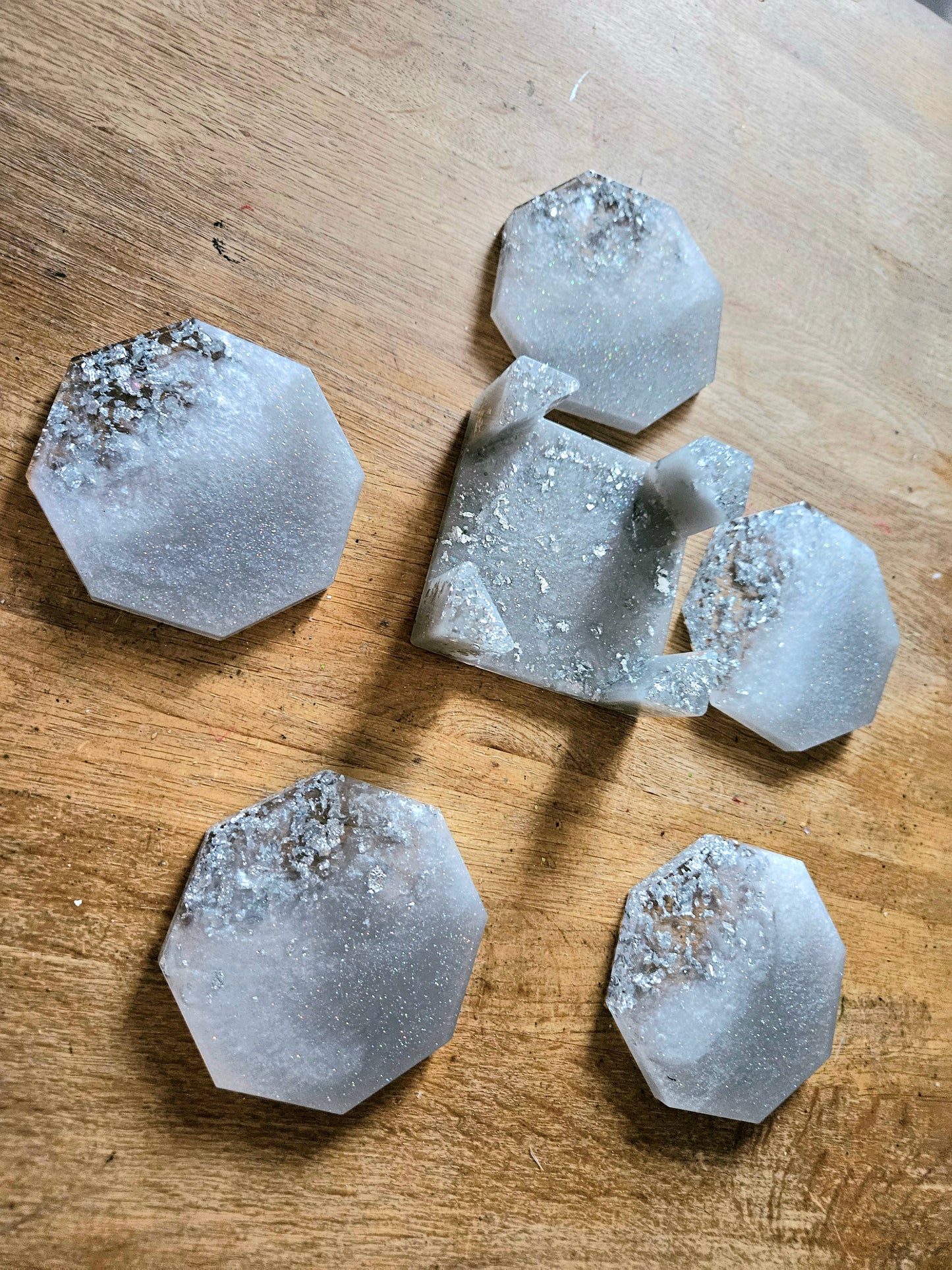 Set of Elegant silver coasters with stand/ home decor accessories/functional resinart/ New Home Handmade Gift/Birthday present for mum, gran, sister, brother, dad, papa