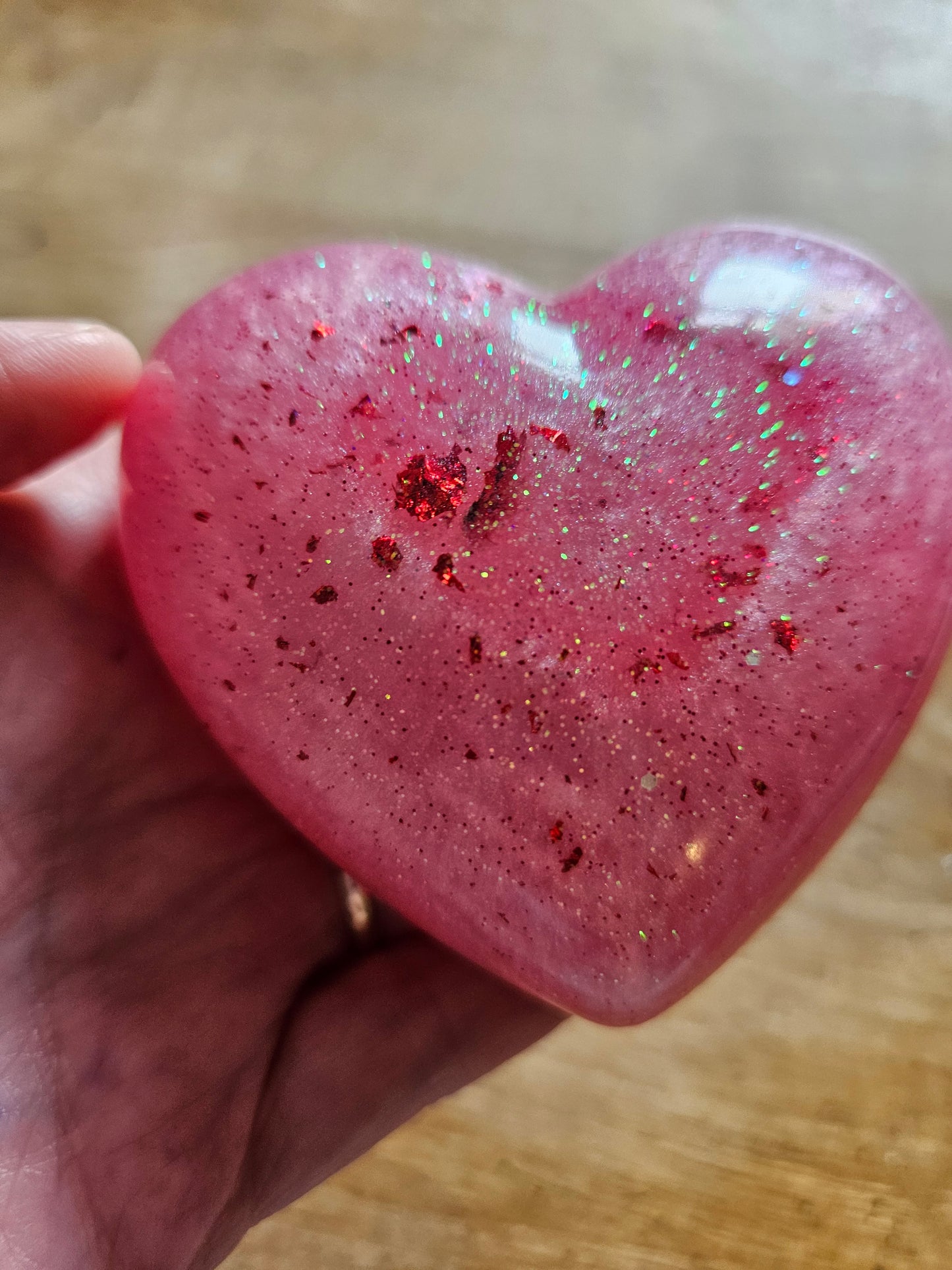 Resin heart ornament/sparkly pink paperweight/new home job/anniversary/birthday gift/romantic unique gift/mum sister gran