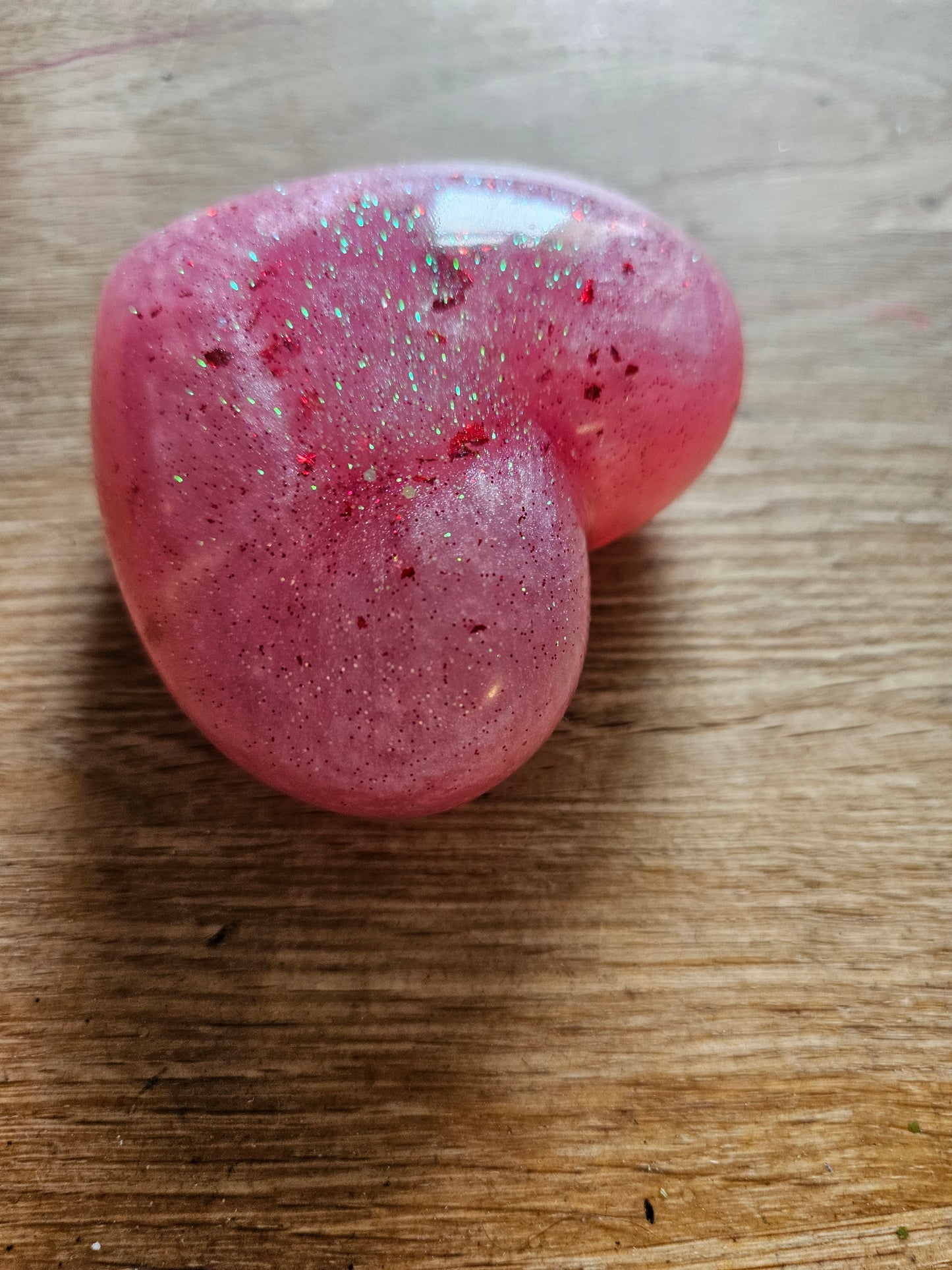 Resin heart ornament/sparkly pink paperweight/new home job/anniversary/birthday gift/romantic unique gift/mum sister gran