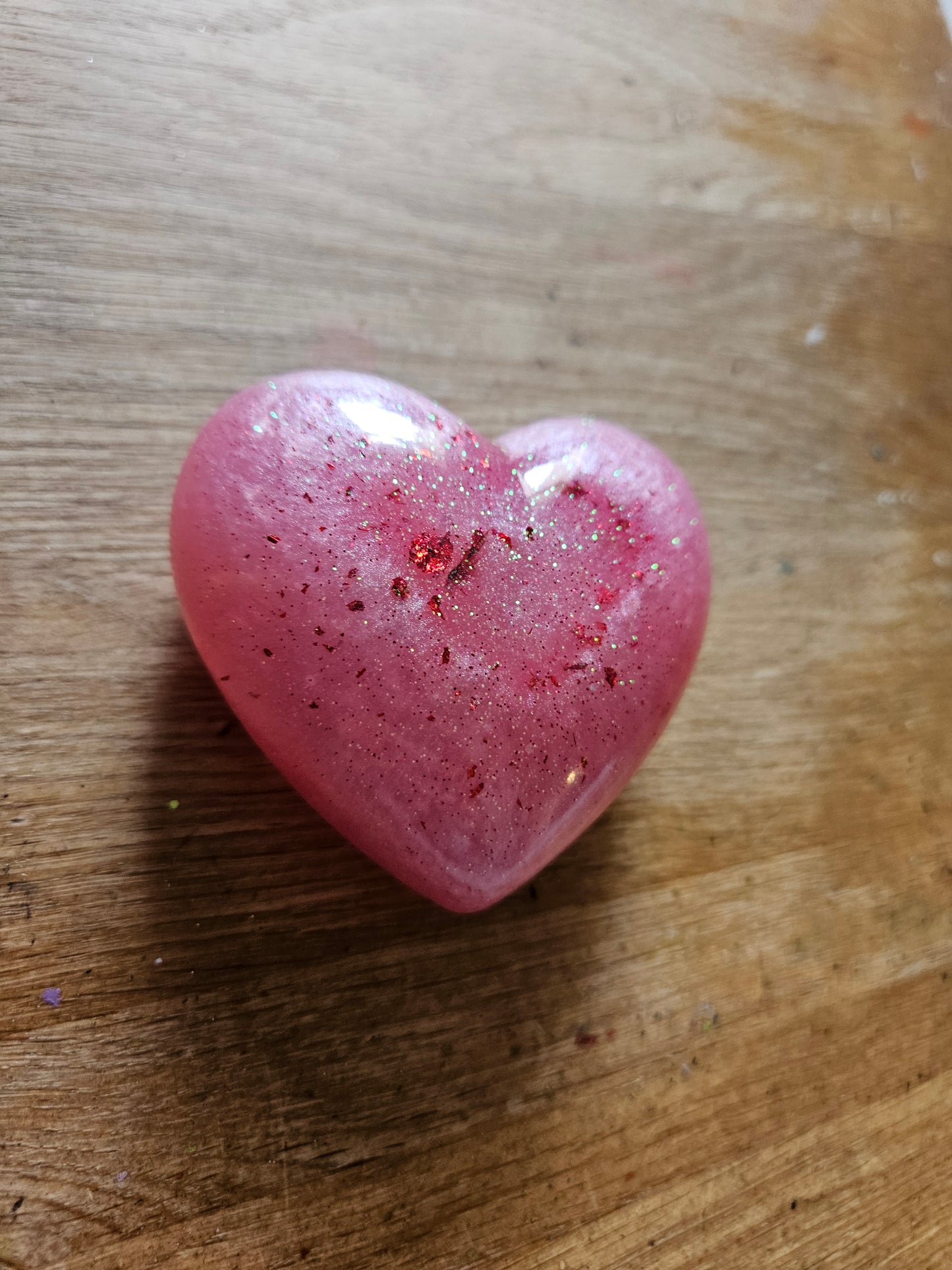 Resin heart ornament/sparkly pink paperweight/new home job/anniversary/birthday gift/romantic unique gift/mum sister gran