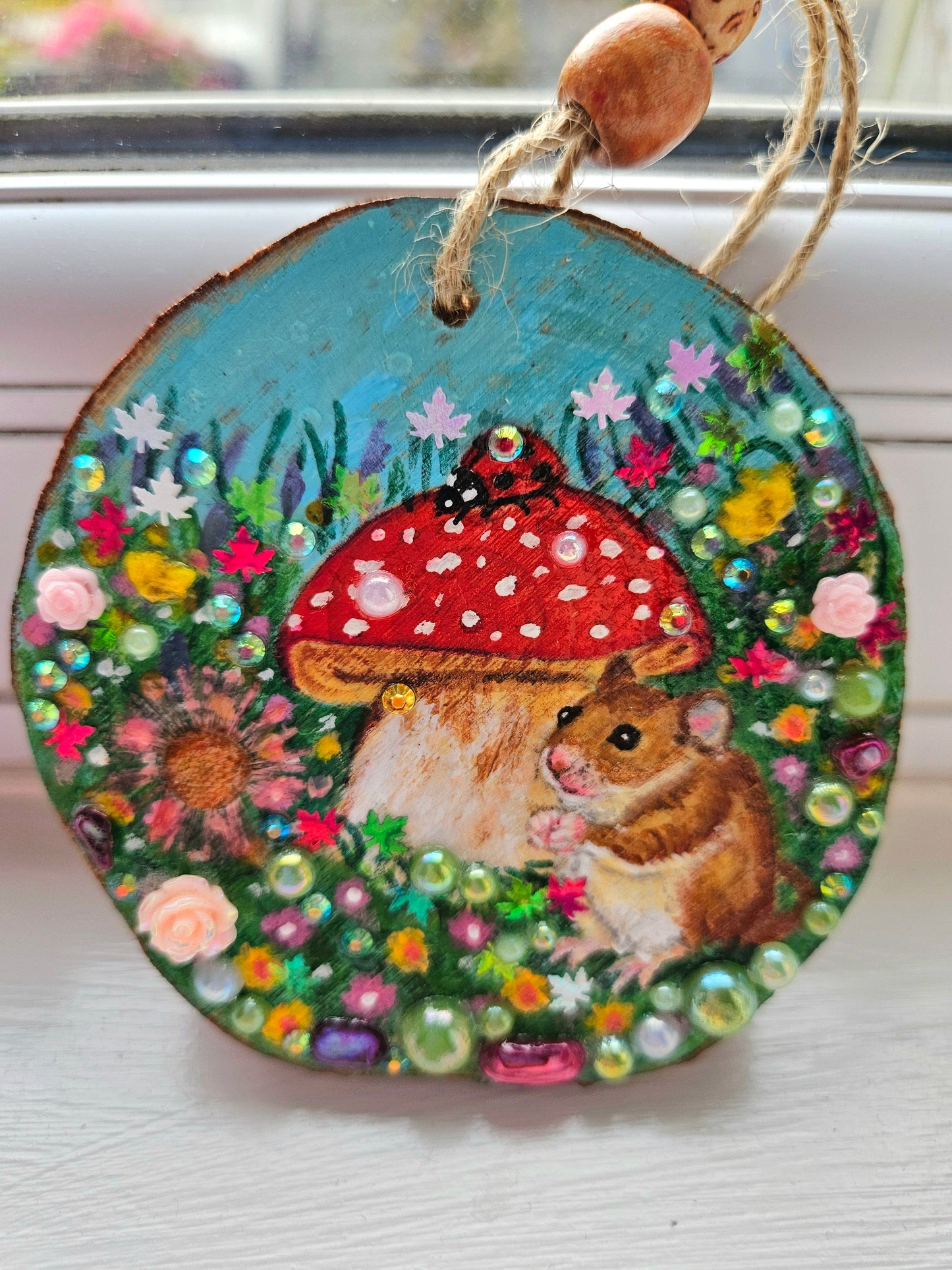 Hand painted little fieldmouse looking for food. Whimsical handmade home decor/,creations. Wood slice painting for animal/nature lover.