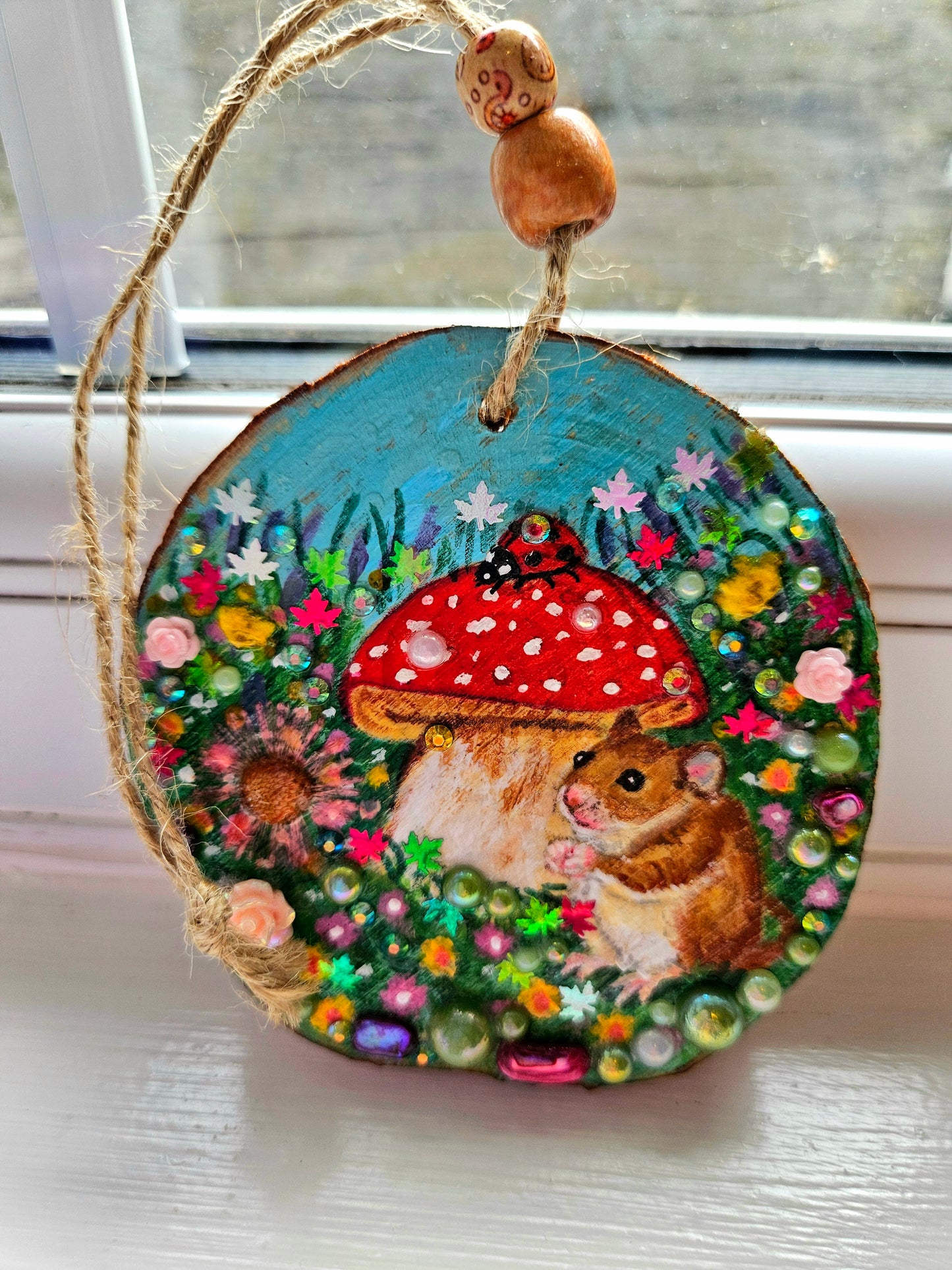 Hand painted little fieldmouse looking for food. Whimsical handmade home decor/,creations. Wood slice painting for animal/nature lover.