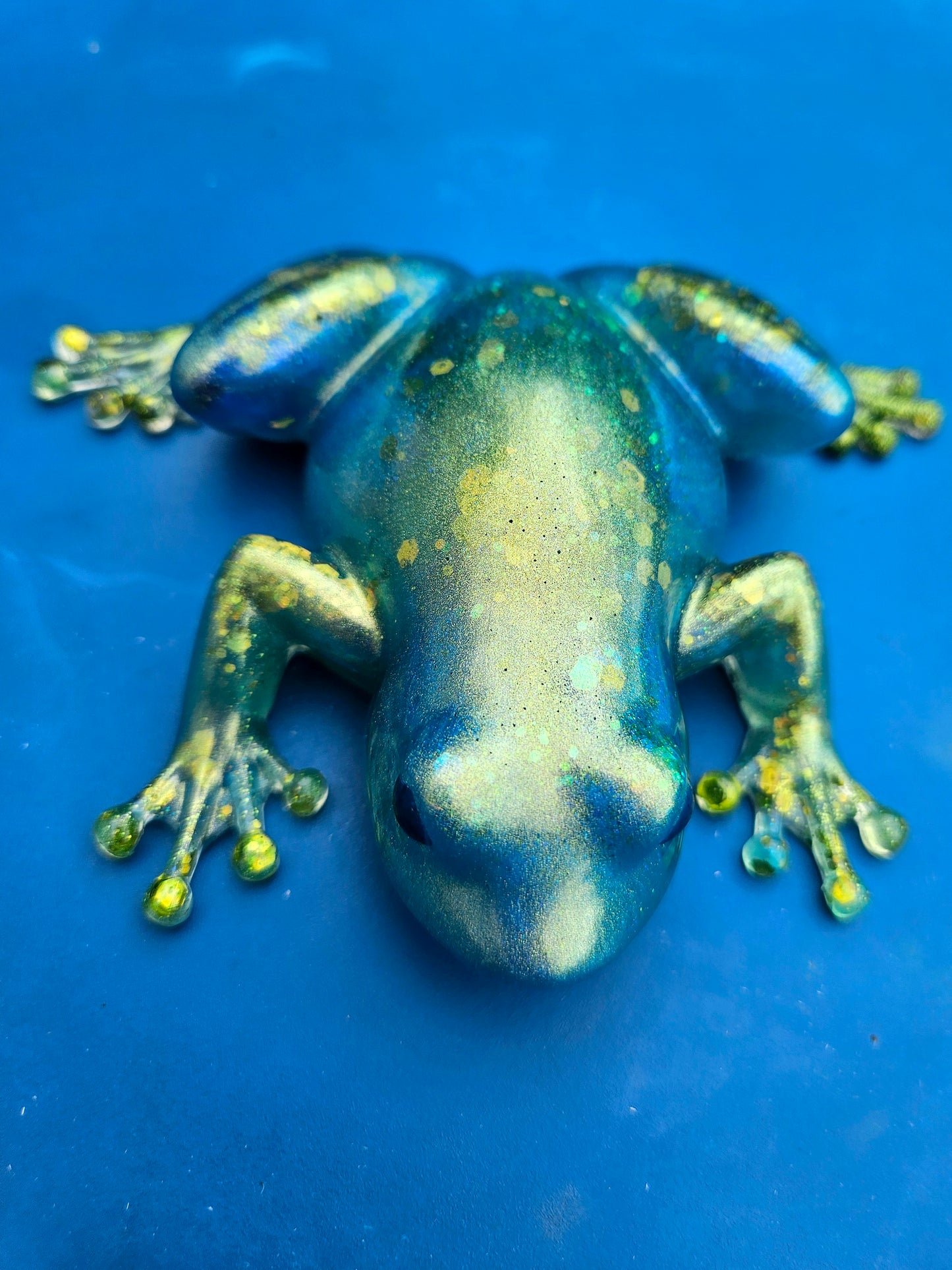 Frog Figurine/Home Decor Accessories/ Whimsical Resin art