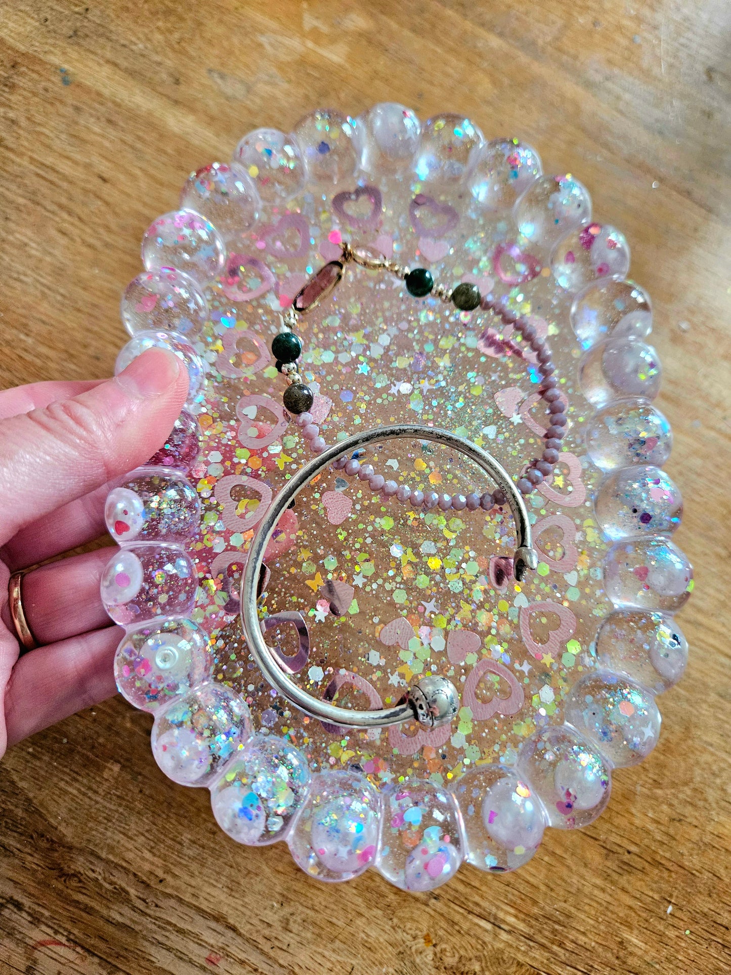 Bubble rim pearl and loveheart tray/Decorative and stylish home decor/Resin jewellery holder/dish/New Home, Anniversay or Birthday Gift