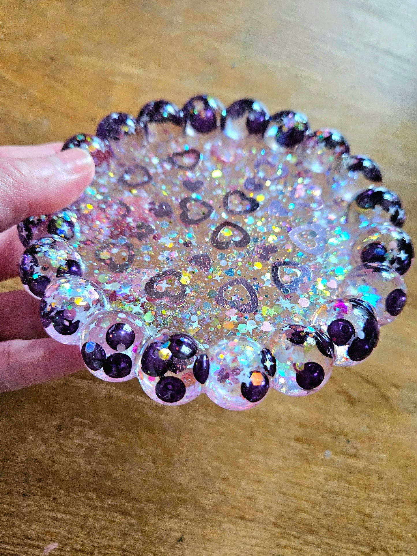 Bubble rim pearl and loveheart trinket dish/Decorative resin coaster or holder/Whimsy home decor/ Anniversay or Birthday Gift