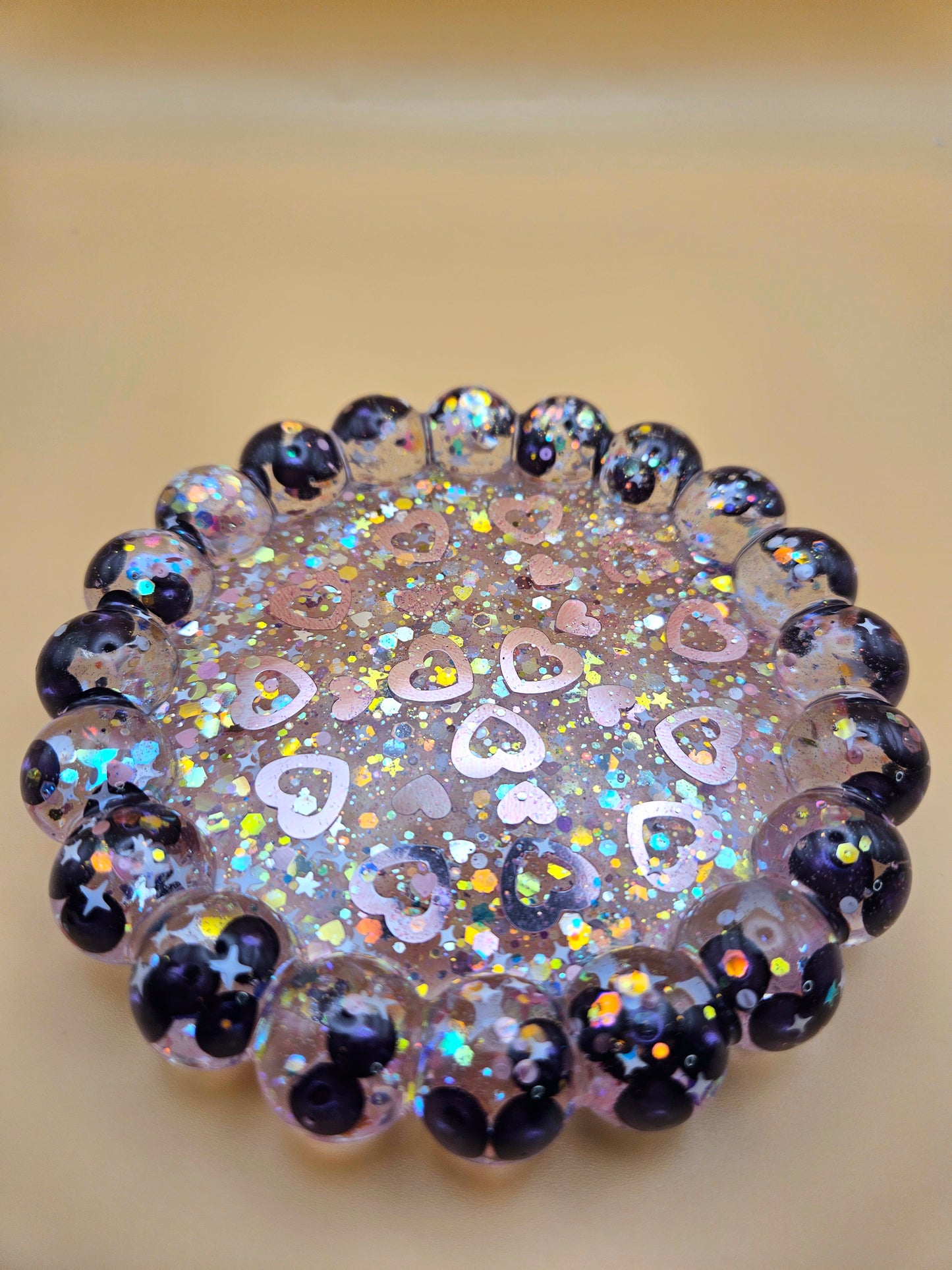 Bubble rim pearl and loveheart trinket dish/Decorative resin coaster or holder/Whimsy home decor/ Anniversay or Birthday Gift
